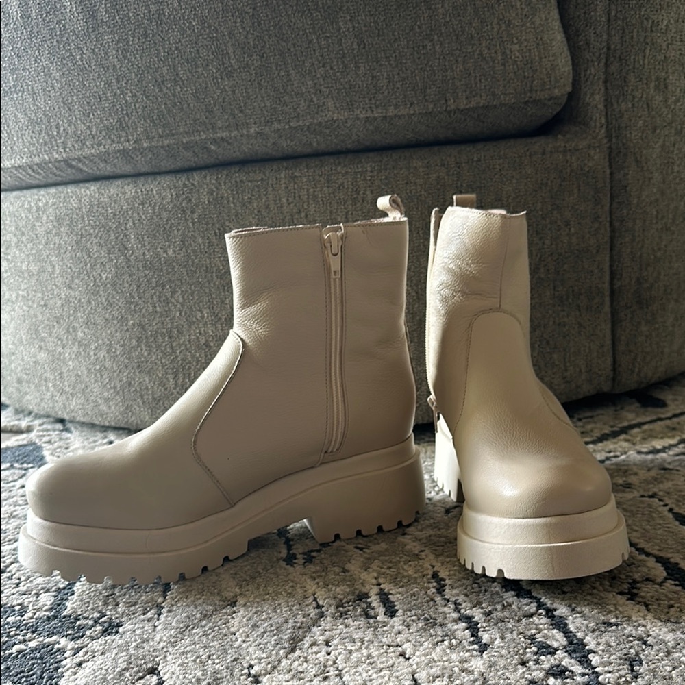 Women's Cream Ankle Boots